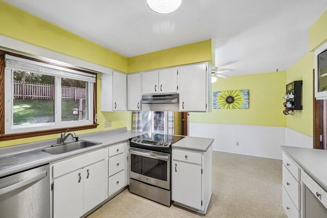 724 Cloute STREET, Fort Atkinson, WI 53538