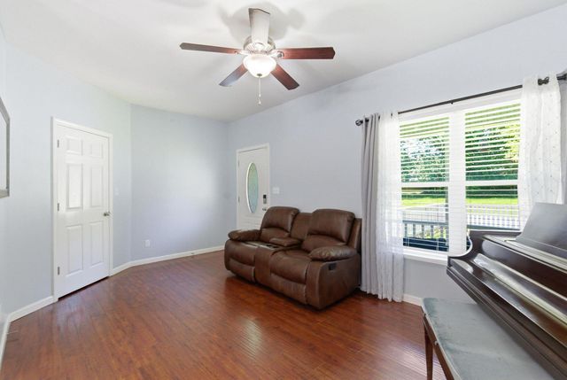 108 Bartlett Court, Berea, KY 40403