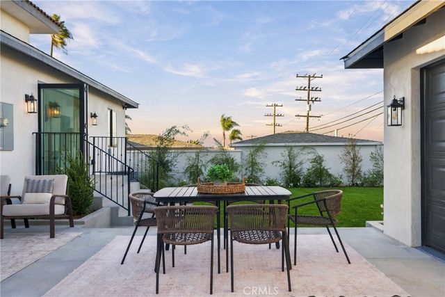 205 Via Los Altos, Redondo Beach, CA 90277