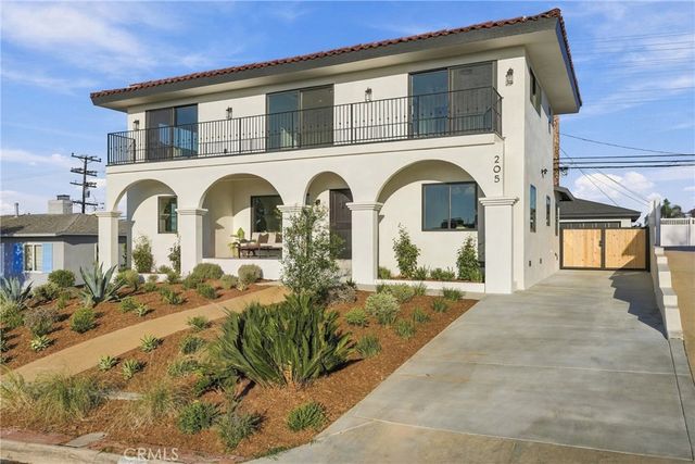 205 Via Los Altos, Redondo Beach, CA 90277