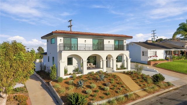 205 Via Los Altos, Redondo Beach, CA 90277