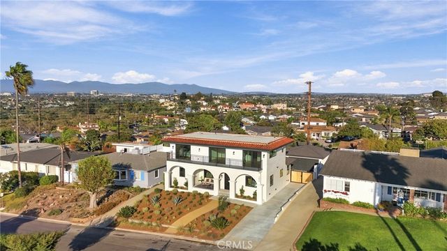 205 Via Los Altos, Redondo Beach, CA 90277