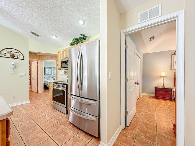 39 S Whitney St, St Augustine, FL 32084