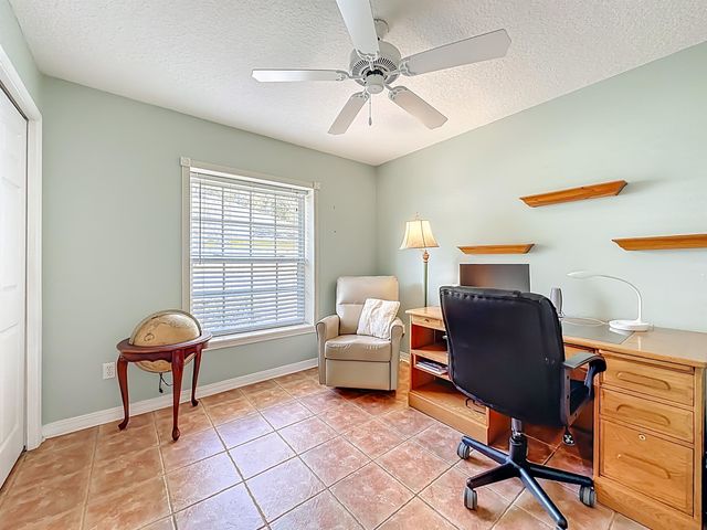 39 S Whitney St, St Augustine, FL 32084