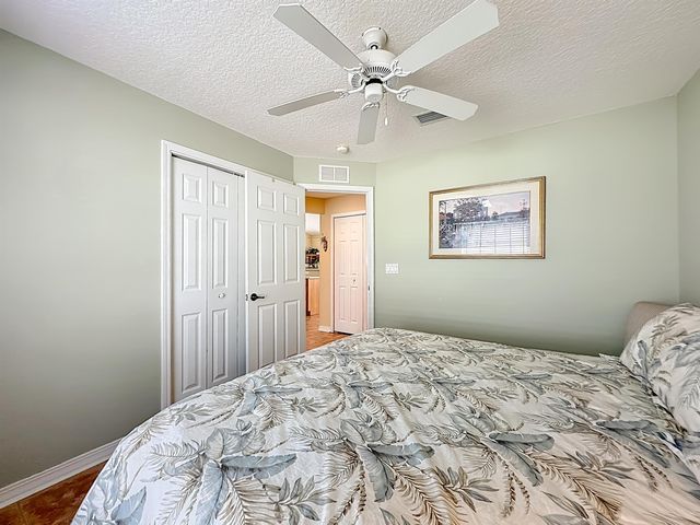 39 S Whitney St, St Augustine, FL 32084