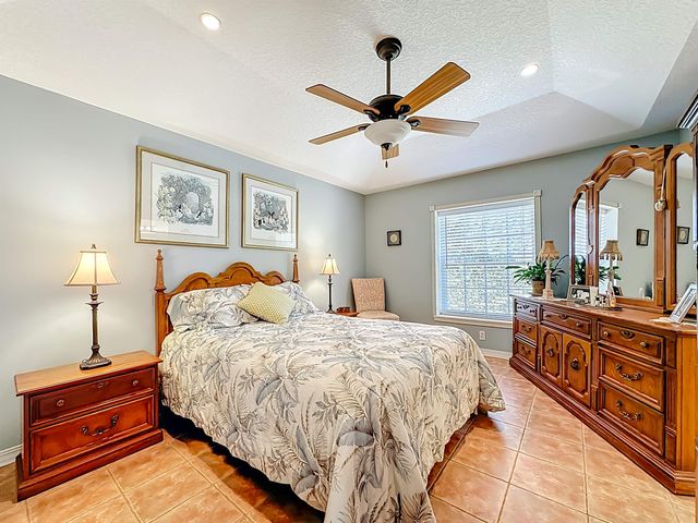 39 S Whitney St, St Augustine, FL 32084