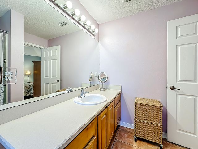 39 S Whitney St, St Augustine, FL 32084