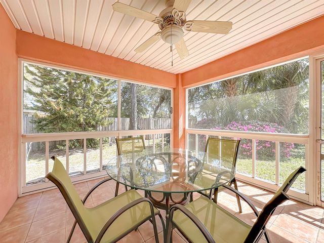 39 S Whitney St, St Augustine, FL 32084