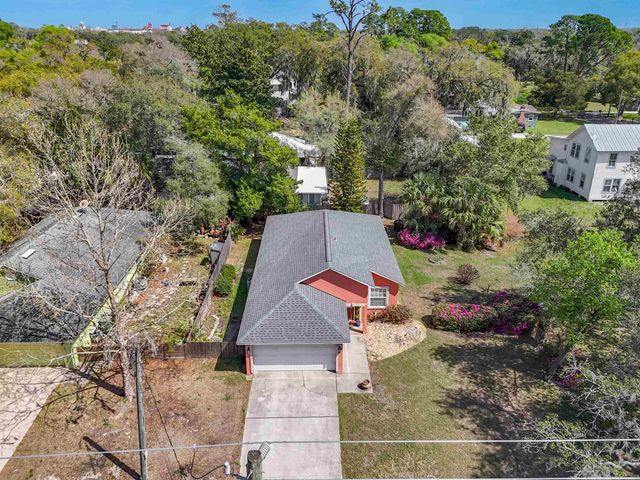39 S Whitney St, St Augustine, FL 32084