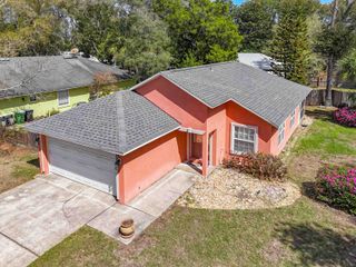 39 S Whitney St, St Augustine, FL 32084