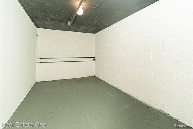 1113 N Old Woodward Avenue 38, Birmingham, MI 48009