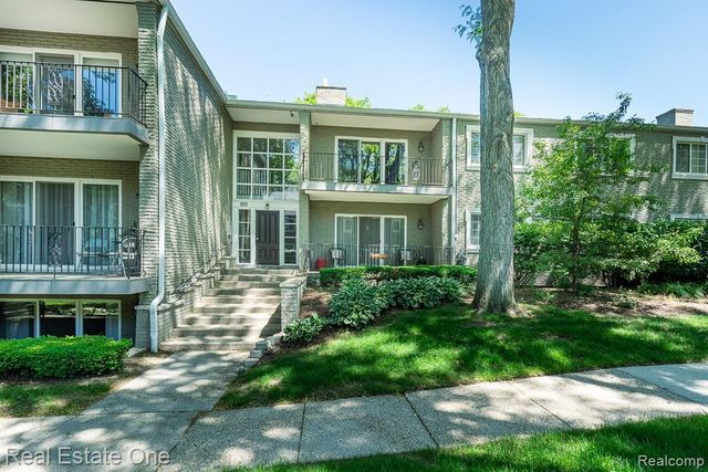 1113 N Old Woodward Avenue 38, Birmingham, MI 48009