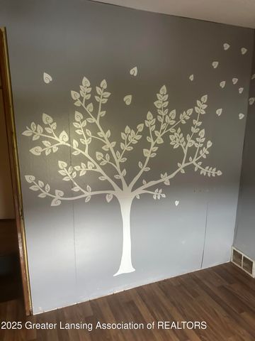 9469 Rossman Highway, Eaton Rapids, MI 48827