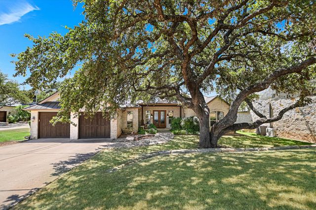 113 Wennmohs PL, Horseshoe Bay, TX 78657