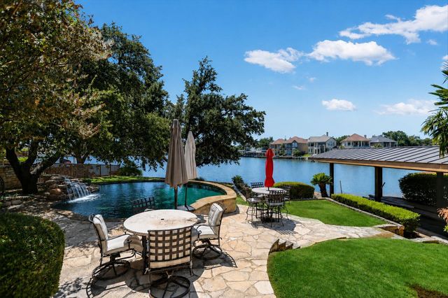 113 Wennmohs PL, Horseshoe Bay, TX 78657