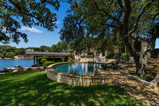 113 Wennmohs PL, Horseshoe Bay, TX 78657