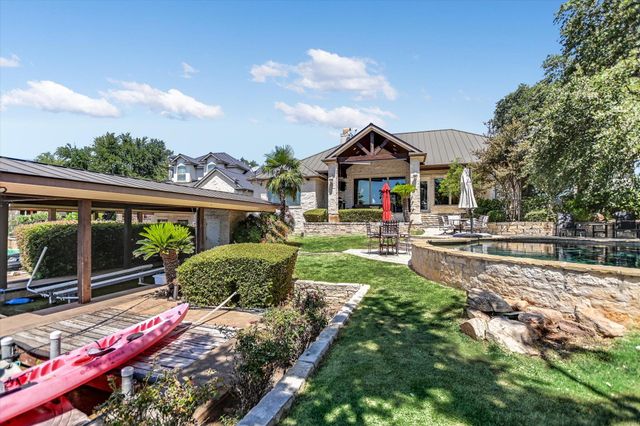 113 Wennmohs PL, Horseshoe Bay, TX 78657