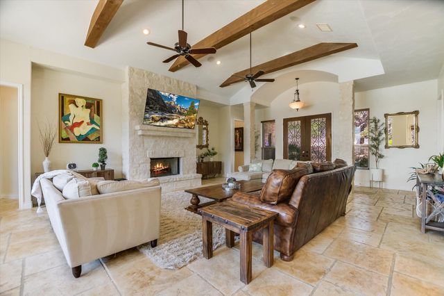 113 Wennmohs PL, Horseshoe Bay, TX 78657