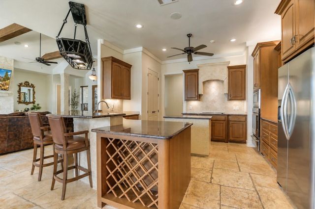 113 Wennmohs PL, Horseshoe Bay, TX 78657