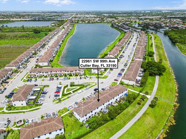 22961 SW 99th Ave, Cutler Bay, FL 33190