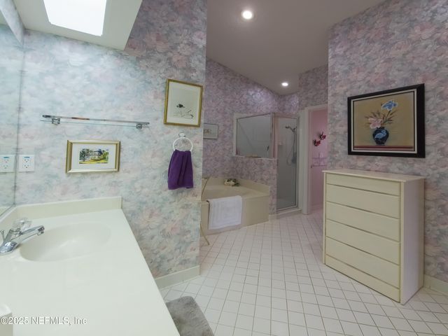 19 SAN RAFAEL Court, Palm Coast, FL 32137