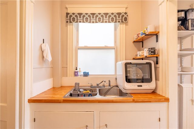 125 Taber Avenue, Providence, RI 02906