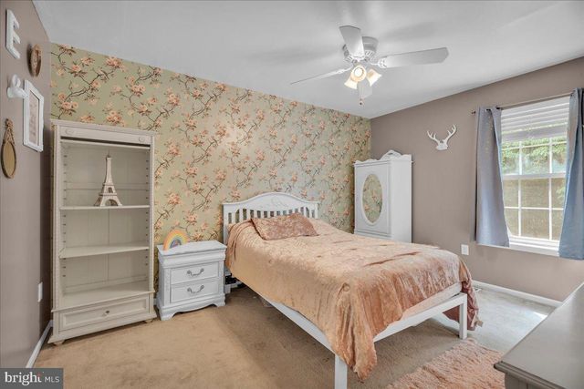 58 MEETING HOUSE LN, Blackwood, NJ 08012
