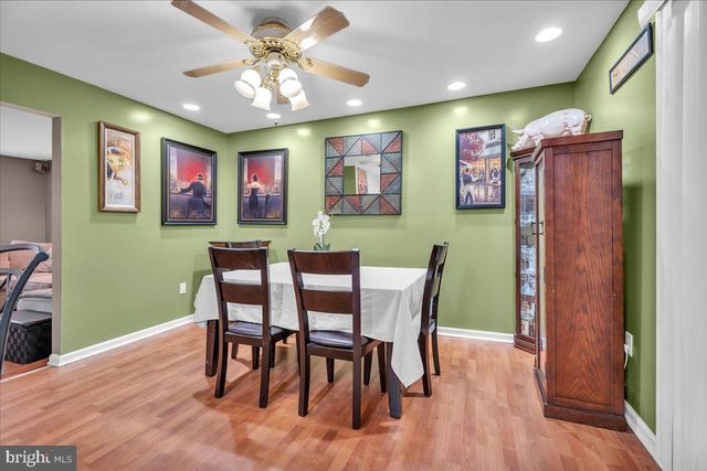 58 MEETING HOUSE LN, Blackwood, NJ 08012