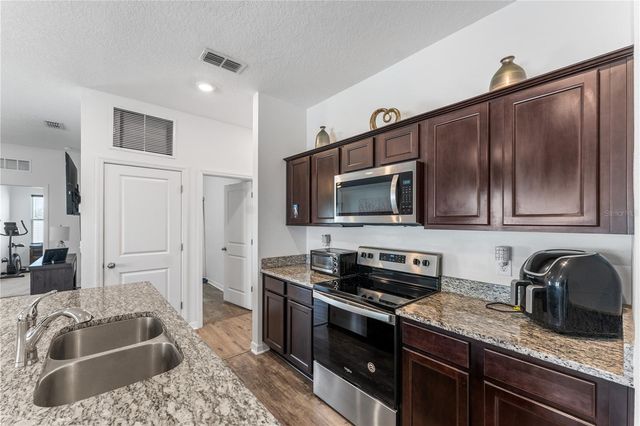 5801 HERDER ROAD, St Cloud, FL 34771