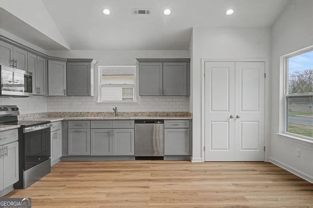 407 Pennington Avenue SW, Rome, GA 30161