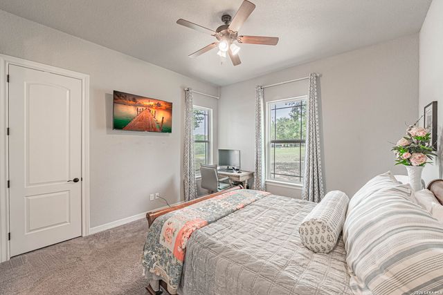 263 CIBOLO RIDGE DR, La Vernia, TX 78121
