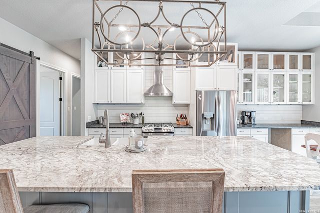 263 CIBOLO RIDGE DR, La Vernia, TX 78121