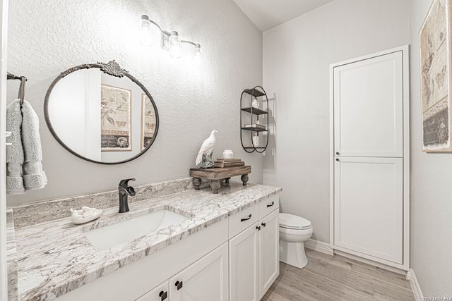 263 CIBOLO RIDGE DR, La Vernia, TX 78121