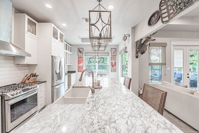 263 CIBOLO RIDGE DR, La Vernia, TX 78121