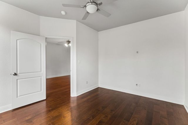 114 Aria RDG 802, Lakeway, TX 78738