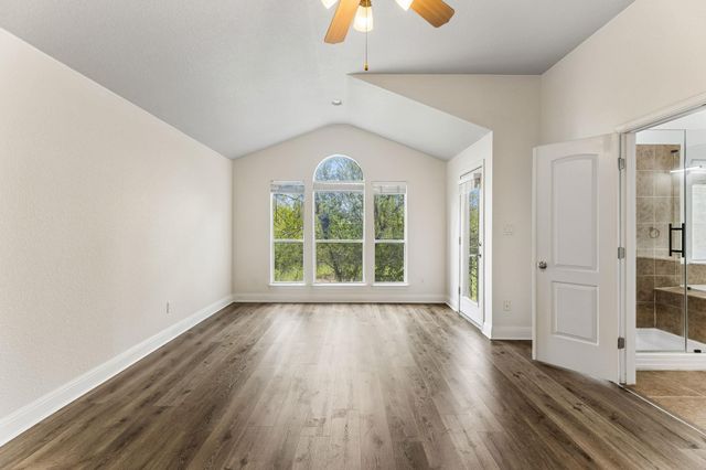 114 Aria RDG 802, Lakeway, TX 78738