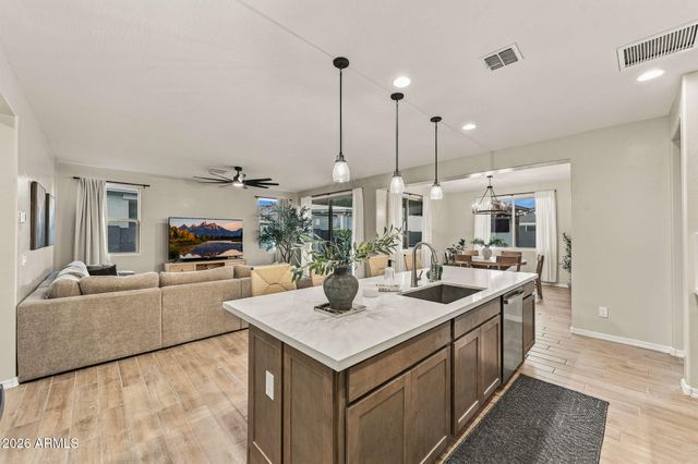 11257 N 169TH Lane, Surprise, AZ 85388