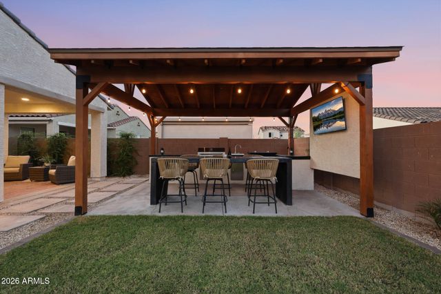 11257 N 169TH Lane, Surprise, AZ 85388