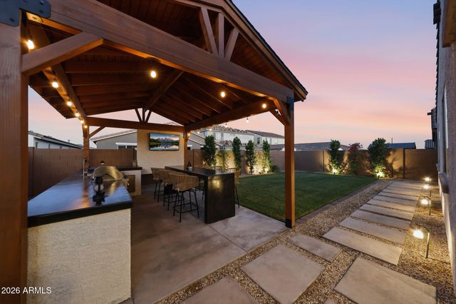 11257 N 169TH Lane, Surprise, AZ 85388