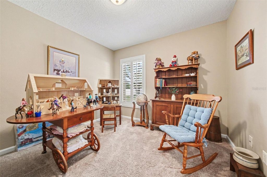 Image 20 of property listing at 1823 LAUREL BROOK LOOP, Casselberry, FL 32707