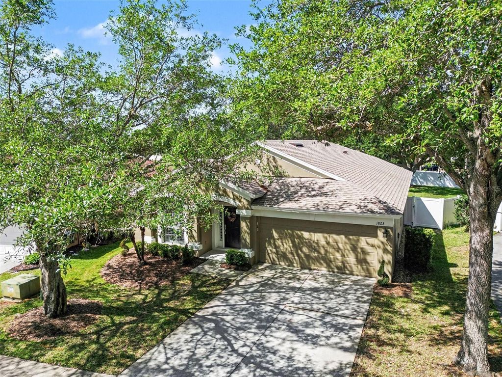 Image 26 of property listing at 1823 LAUREL BROOK LOOP, Casselberry, FL 32707