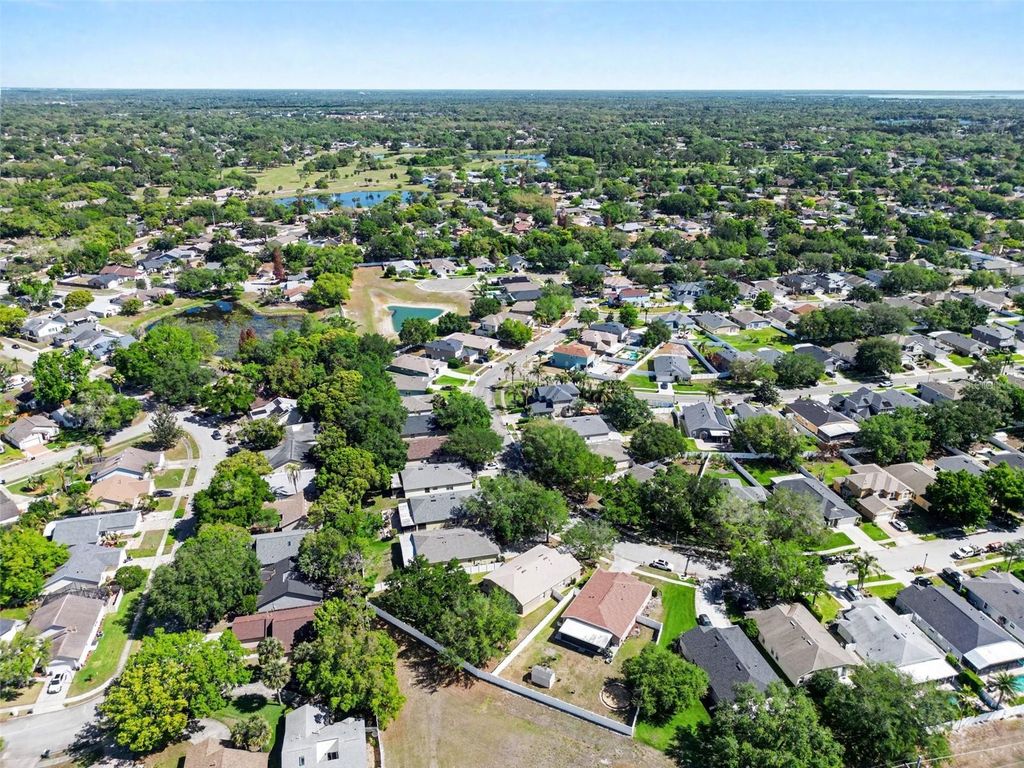 Image 28 of property listing at 1823 LAUREL BROOK LOOP, Casselberry, FL 32707