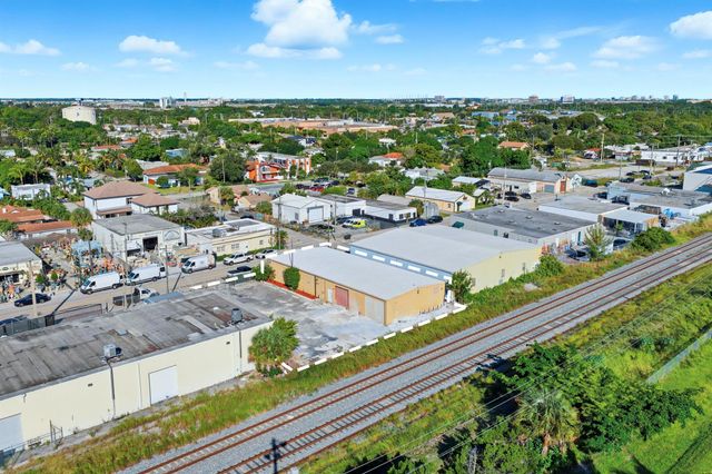 4504 Georgia Avenue, West Palm Beach, FL 33405