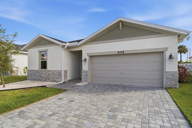 8558 Dahlia Circle, Port St. Lucie, FL 34986