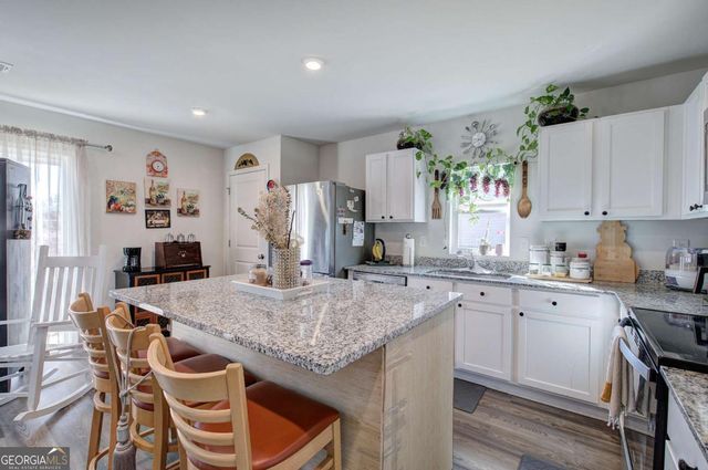 635 Tudor Street, Euharlee, GA 30145