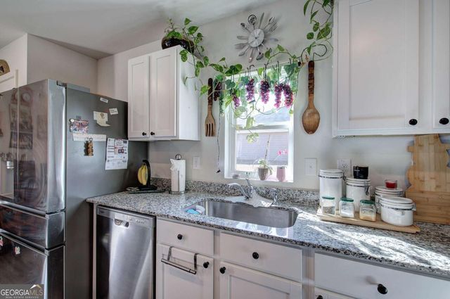 635 Tudor Street, Euharlee, GA 30145