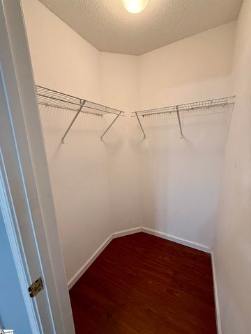 4 Oyster Bay Court, Mauldin, SC 29662