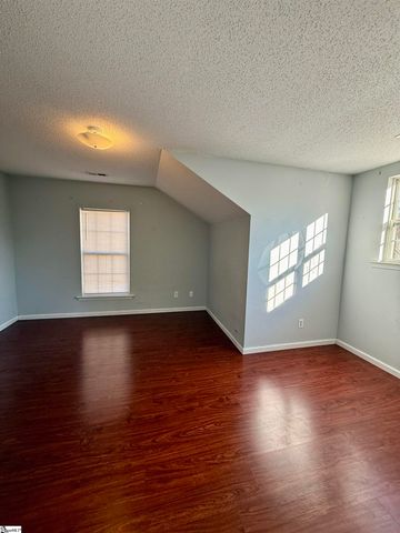 4 Oyster Bay Court, Mauldin, SC 29662