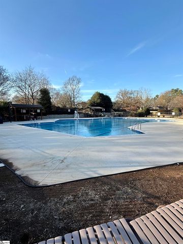 4 Oyster Bay Court, Mauldin, SC 29662