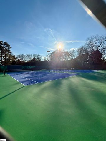 4 Oyster Bay Court, Mauldin, SC 29662